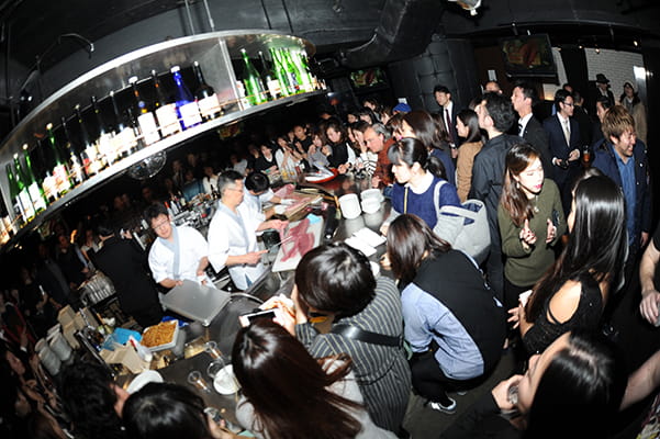 Party - dining & bar KITSUNE 渋谷